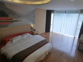 Thank Inn Plus Hotel Guangxi Liuzhou Donghuan Road Hualinjundi